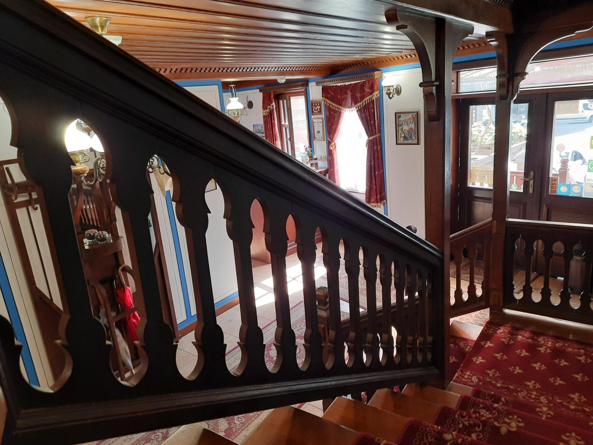 פלובדיב Family Hotel At Renaissance Square מראה חיצוני תמונה
