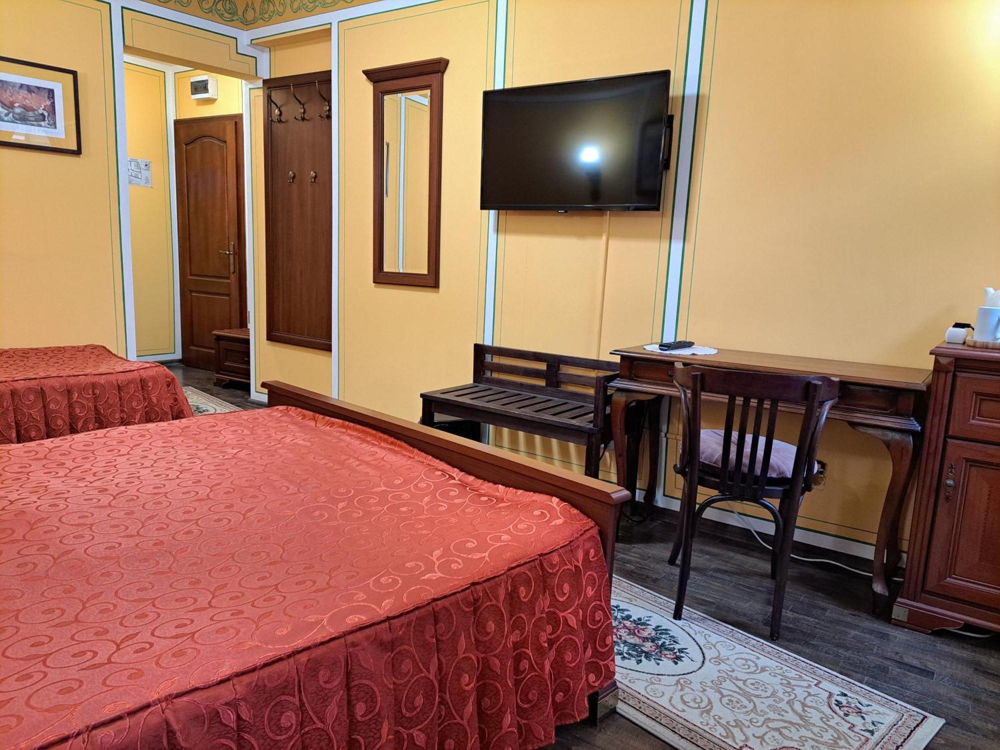 פלובדיב Family Hotel At Renaissance Square מראה חיצוני תמונה