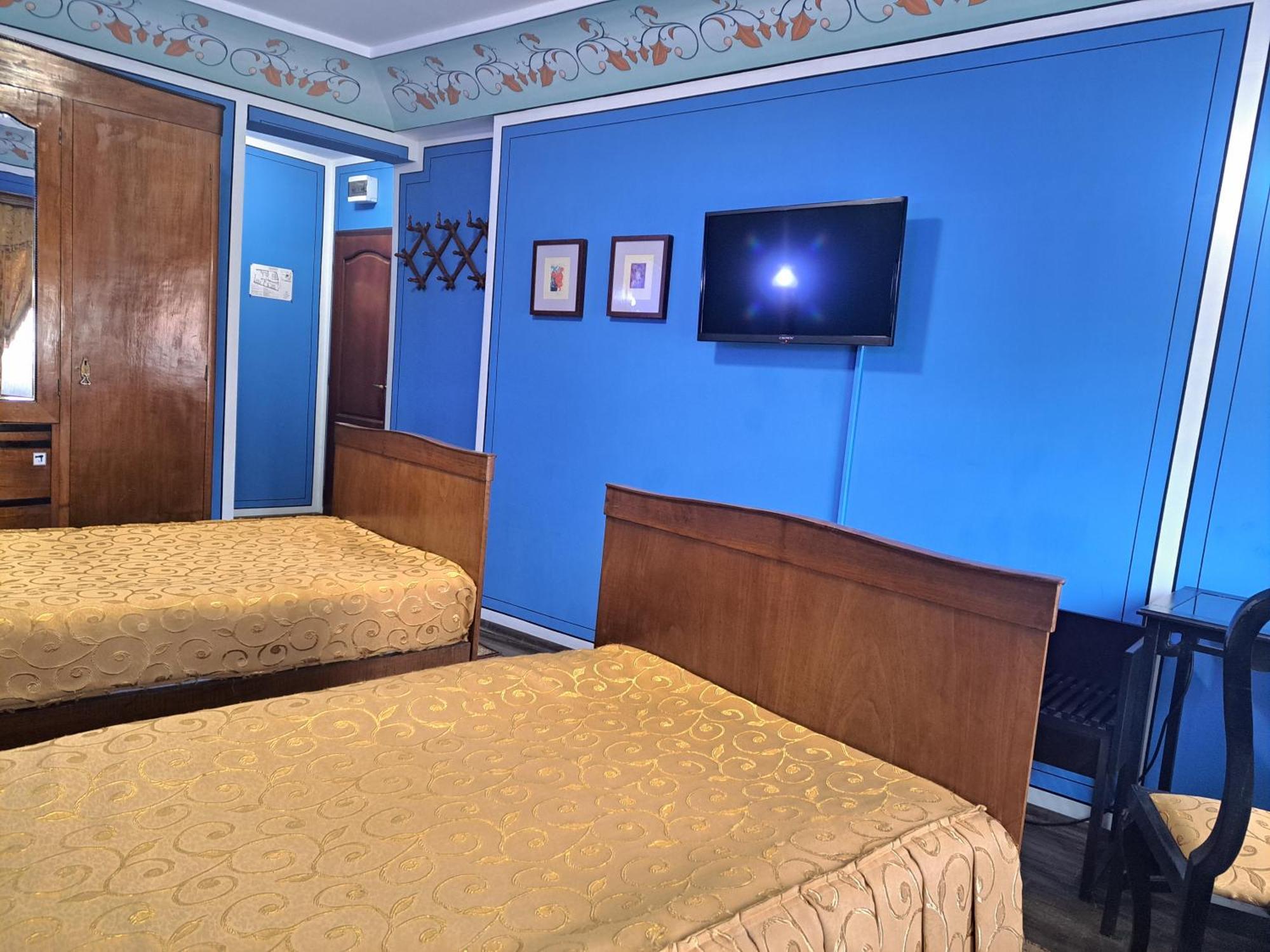 פלובדיב Family Hotel At Renaissance Square מראה חיצוני תמונה
