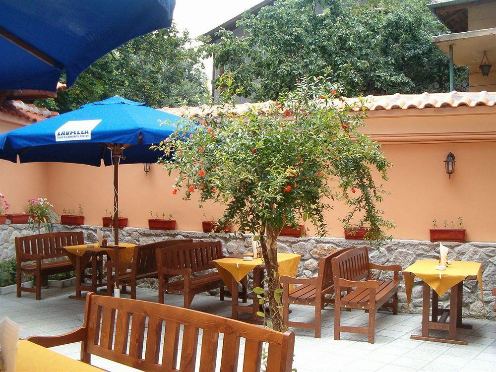 פלובדיב Family Hotel At Renaissance Square מראה חיצוני תמונה